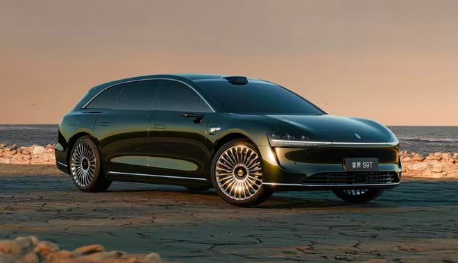 华为首款旅行车会和三厢版“同价”吗?PG麻将胡了网站入口享界S9T亮相!(图3) 华为首款旅行车会和三厢版“同价”吗?PG麻将胡了网站入口享界S9T亮相!(图3)