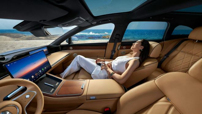 华为首款旅行车会和三厢版“同价”吗?PG麻将胡了网站入口享界S9T亮相!(图4) 华为首款旅行车会和三厢版“同价”吗?PG麻将胡了网站入口享界S9T亮相!(图4)